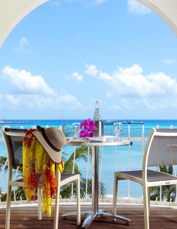 Holland House Beach Hotel ฟิลิปส์เบิร์ก ภายนอก รูปภาพ