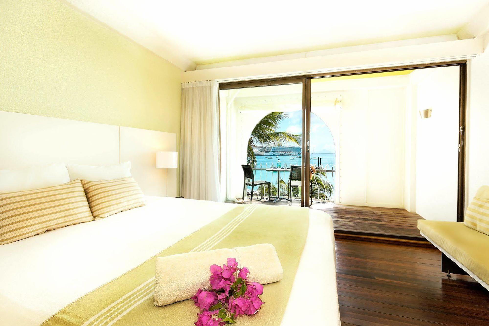Holland House Beach Hotel ฟิลิปส์เบิร์ก ภายนอก รูปภาพ