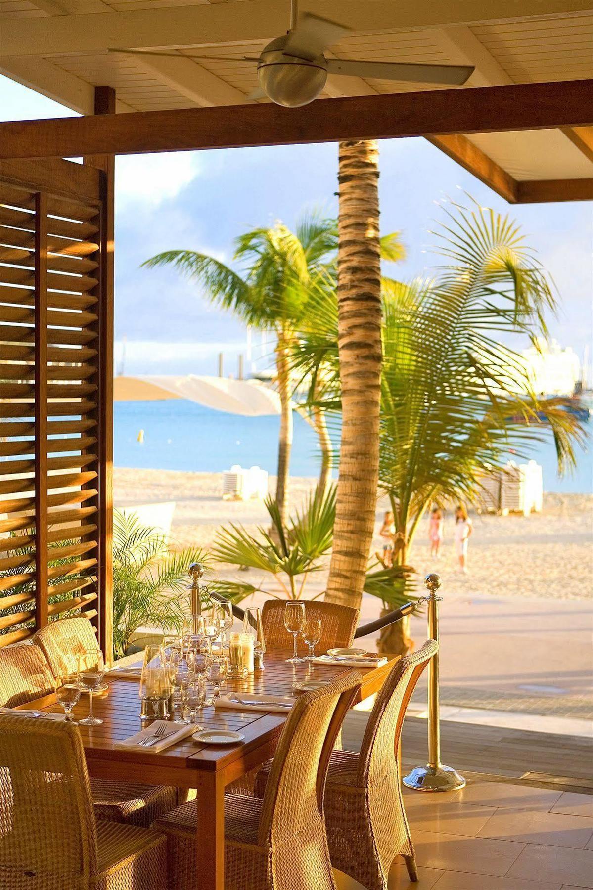 Holland House Beach Hotel ฟิลิปส์เบิร์ก ภายนอก รูปภาพ